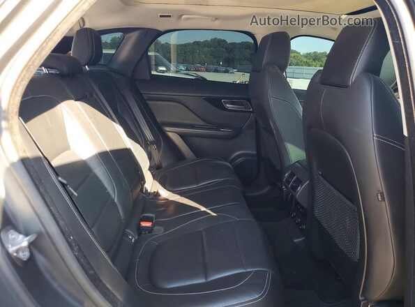 SADCL2BV3HA097715 2017 JAGUAR F-PACE Black Widok wnętrza z tyłu