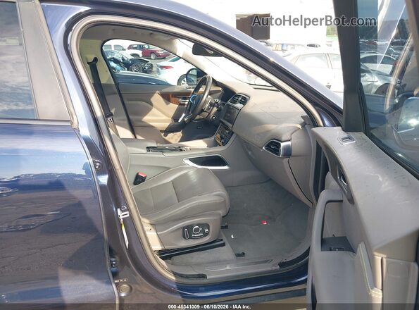 SADCL2FX2JA295042 2018 JAGUAR F-PACE Blue Front interior view