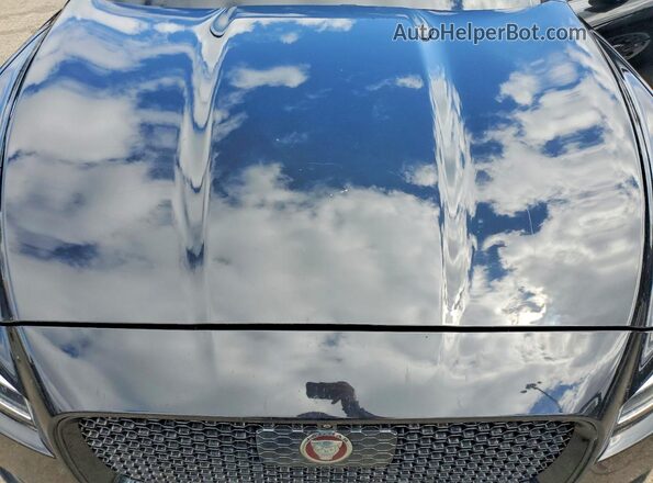 SADCL2FX4JA254024 2018 JAGUAR F-PACE Black Engine compartment view