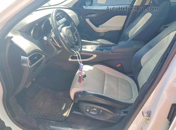 SADCL2FX5JA290904 2018 JAGUAR F-PACE White Front interior view