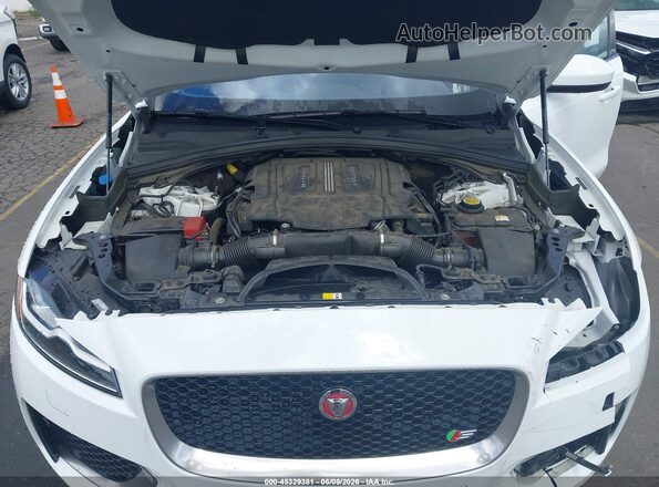 SADCM2BV3HA089806 2017 JAGUAR F-PACE Белый Вид сзади