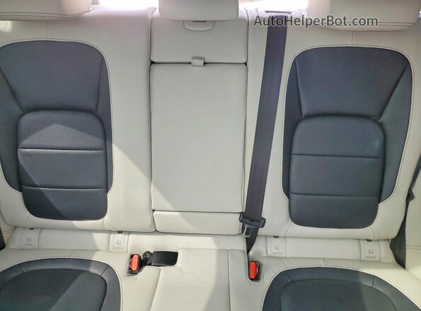SADCM2FV3LA645101 2020 JAGUAR F-PACE Silver 