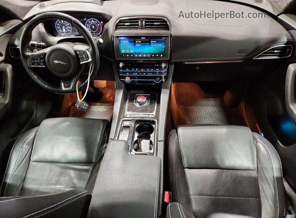 SADCM2FVXKA365691 2019 JAGUAR F-PACE Charcoal წინა პანელის ხედი