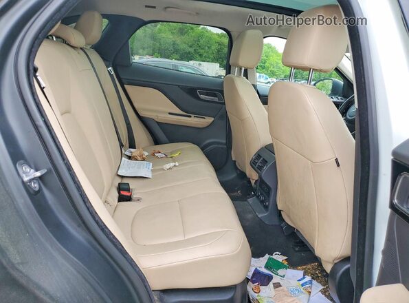 SADCS2BN7HA089703 2017 JAGUAR F-PACE White Вид задніх сидінь