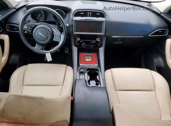 SADCS2FX4KA390948 2019 JAGUAR F-PACE White Առջևի վահանակի տեսք
