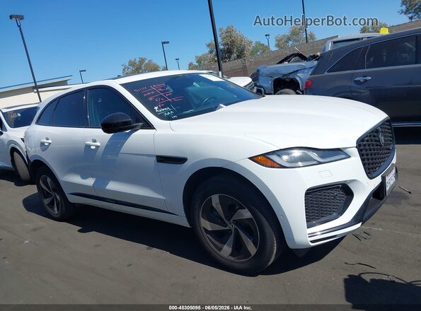 SADCT2EX4RA741611 2024 JAGUAR F-PACE White 360 interior view