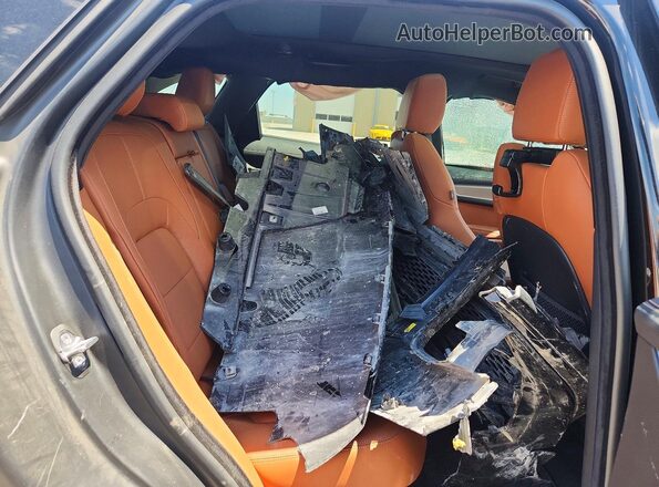 SADCT2EX4SA748399 2025 JAGUAR F-PACE Black Vista interior trasera
