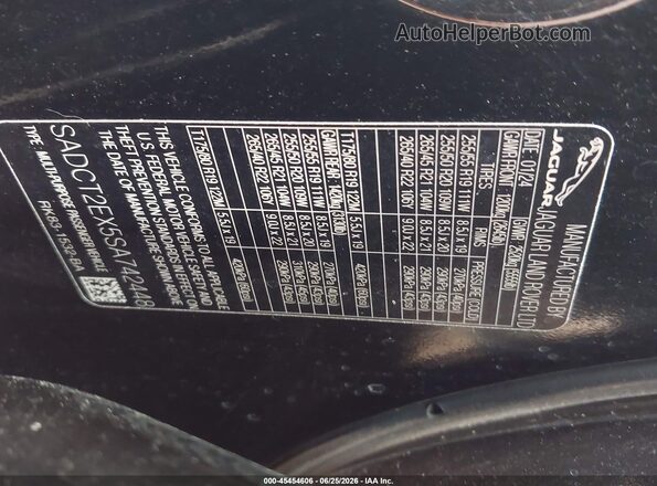 SADCT2EX5SA742448 2025 JAGUAR F-PACE Black Engine compartment view
