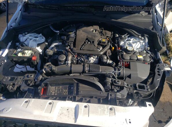 SADCT2EX7SA746906 2025 JAGUAR F-PACE White Սալոնի հետևի տեսք