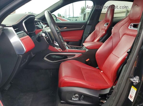 SADCT2FU8MA679725 2021 JAGUAR F-PACE Черный Вид салона спереди