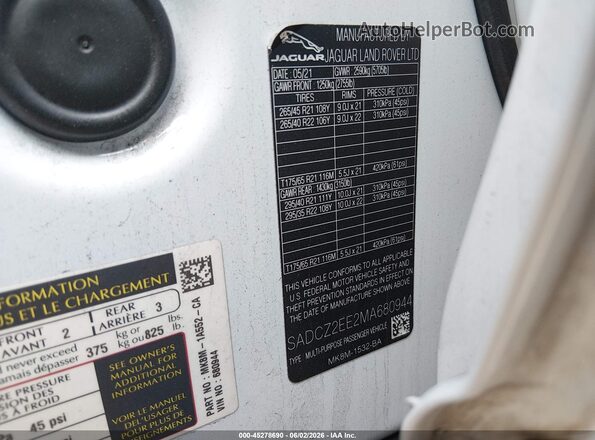 SADCZ2EE2MA680944 2021 JAGUAR F-PACE White Engine compartment view