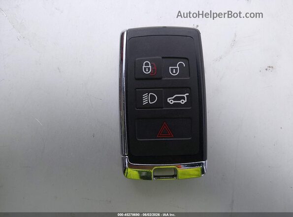 SADCZ2EE2MA680944 2021 JAGUAR F-PACE White Dashboard view