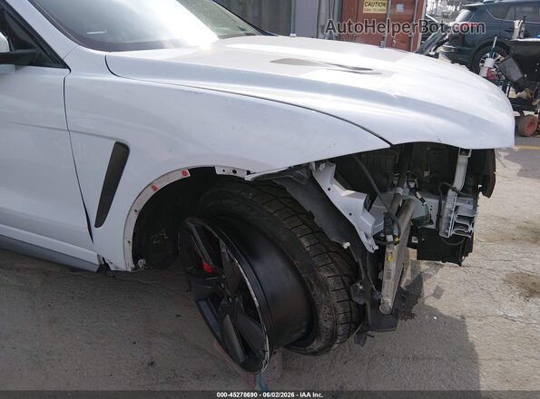SADCZ2EE2MA680944 2021 JAGUAR F-PACE White 360 interior view