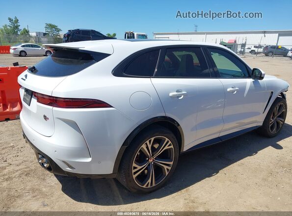 SADCZ2EE5NA690370 2022 JAGUAR F-PACE Белый Вид задней части салона