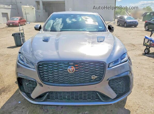 SADCZ2EE9NA700690 2022 JAGUAR F-PACE Gray Front view