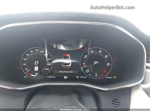 SADCZ2FE5SA750979 2025 JAGUAR F-PACE Black Vista de los asientos traseros