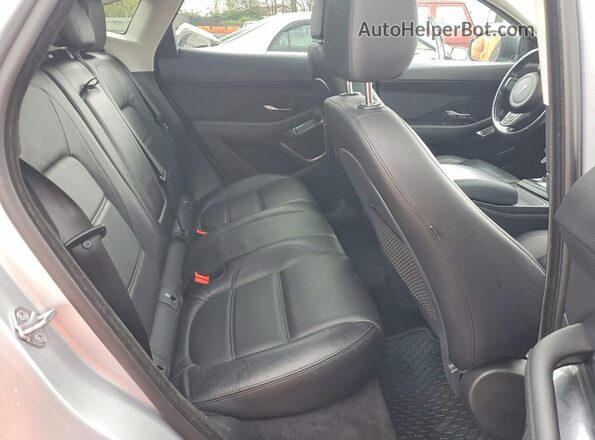 SADFJ2FXXJ1Z07023 2018 JAGUAR E-PACE Silver Вид задніх сидінь