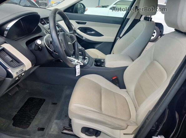 SADFK2FX9L1Z76107 2020 JAGUAR E-PACE Black Вид салону спереду