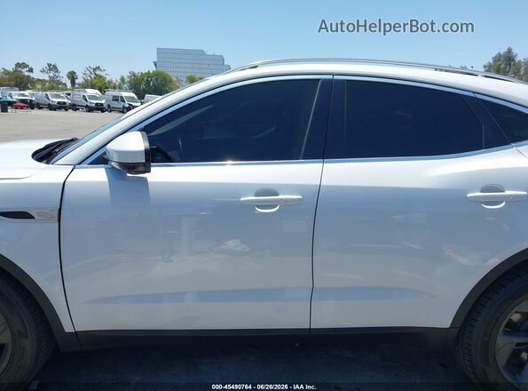 SADFP2FXXM1016670 2021 JAGUAR E-PACE White 