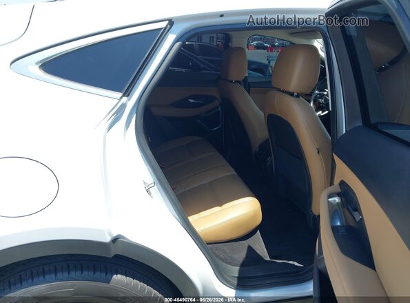 SADFP2FXXM1016670 2021 JAGUAR E-PACE White Widok naklejki z numerem VIN