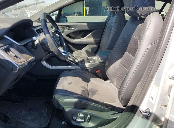 SADHD2S1XK1F75459 2019 JAGUAR I-PACE Серебряный Вид салона спереди