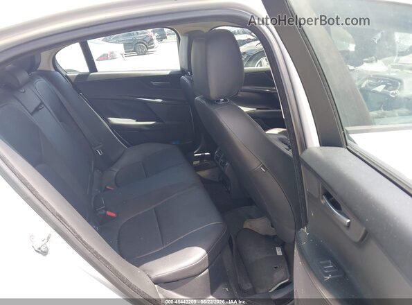 SAJAD4BG1HA956007 2017 JAGUAR XF Silver Widok naklejki z numerem VIN