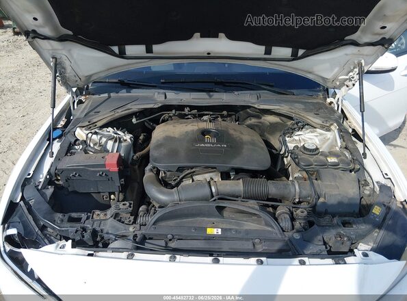 SAJAD4BG3HA971141 2017 JAGUAR XF White Вид ззаду