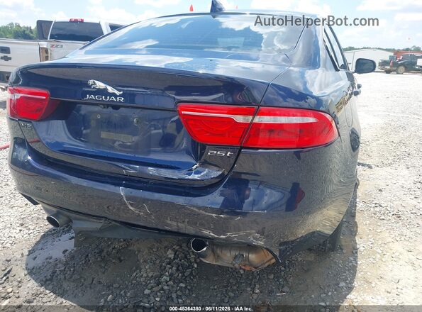 SAJAD4BG4HA950461 2017 JAGUAR XF Blue Вид спереду