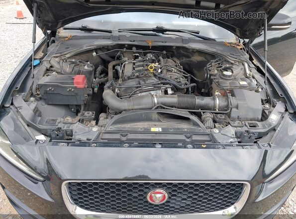SAJAD4BG6HA952499 2017 JAGUAR XF Black Widok z tyłu