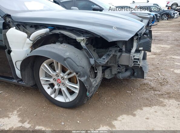 SAJAD4BG6HA954690 2017 JAGUAR XF Black Widok z przodu