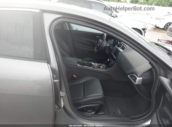 SAJAD4BG6HA974244 2017 JAGUAR XF Gray Widok wnętrza z przodu