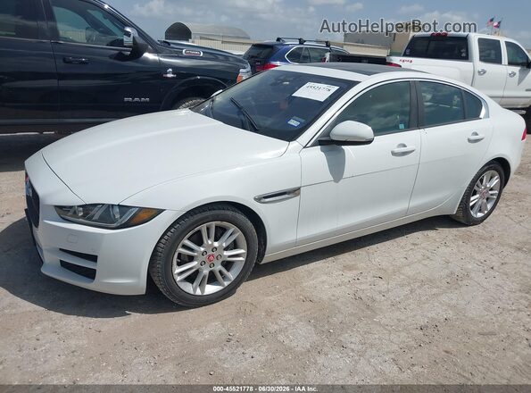 SAJAD4BN5HCP14873 2017 JAGUAR XF White Front left