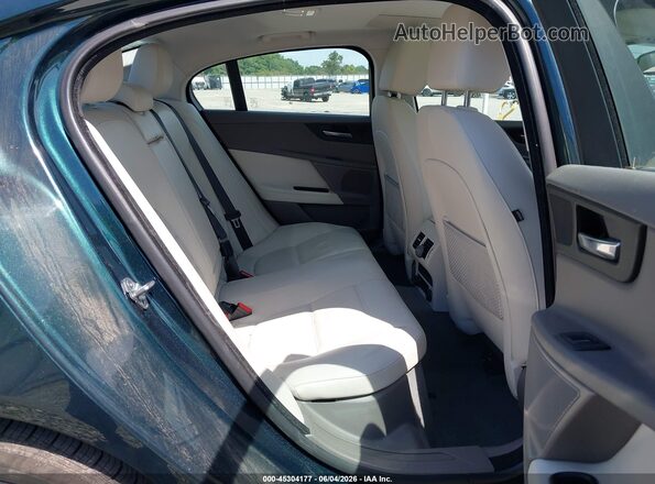 SAJAE4BG6HA972667 2017 JAGUAR XF Green Widok naklejki z numerem VIN
