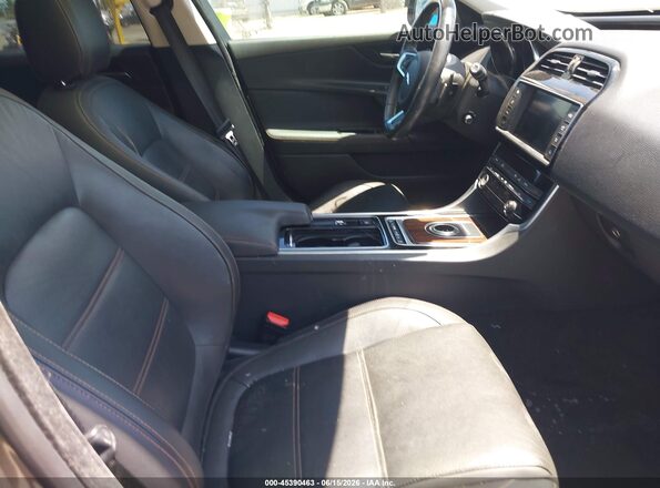 SAJAE4FX0JCP28341 2018 JAGUAR XF Gray 