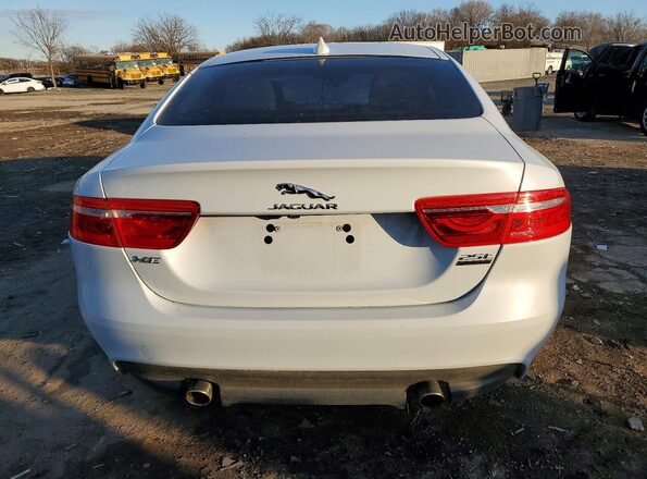 SAJAJ4FX4JCP23140 2018 JAGUAR XF Белый Вид сзади
