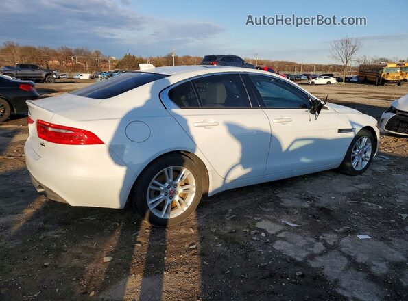 SAJAJ4FX4JCP23140 2018 JAGUAR XF Белый Задняя правая четверть