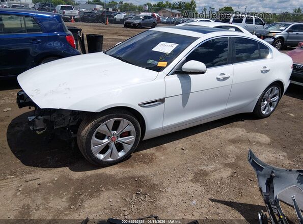 SAJAJ4FX7LCP56541 2020 JAGUAR XF Белый Передняя левая четверть