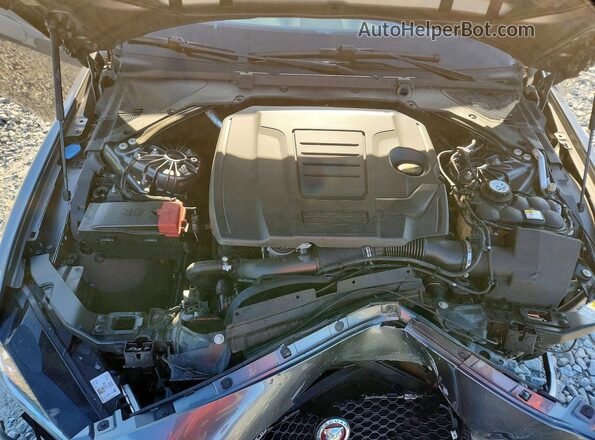SAJAJ4FX9KCP46768 2019 JAGUAR XF Gray Widok wnętrza z tyłu