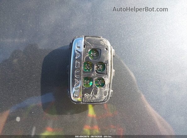 SAJAR4BG4HA969108 2017 JAGUAR XF Black Widok deski rozdzielczej