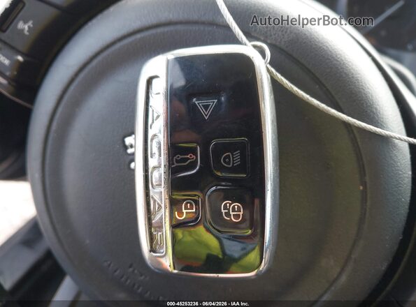 SAJAR4BG7HA968180 2017 JAGUAR XF Черный Вид панели приборов