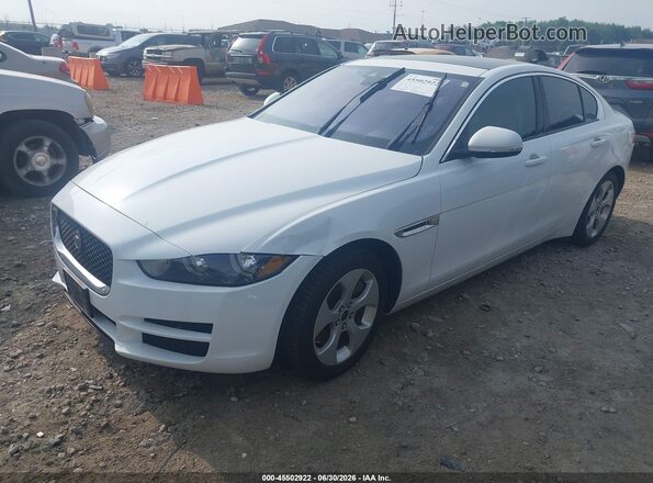 SAJAS4BN7HA976637 2017 JAGUAR XF White Przód lewy