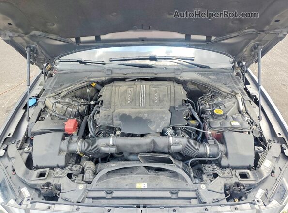SAJBD4BV7HCY33335 2017 JAGUAR XF Gray Widok wnętrza z tyłu