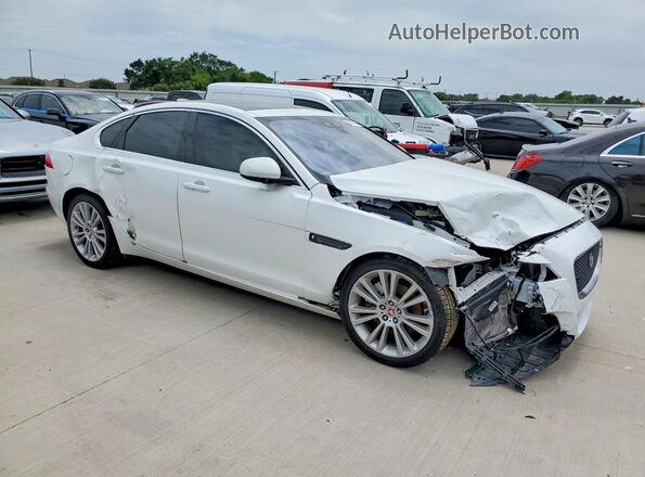SAJBD4FX7LCY83172 2020 JAGUAR XF Белый Передняя правая четверть