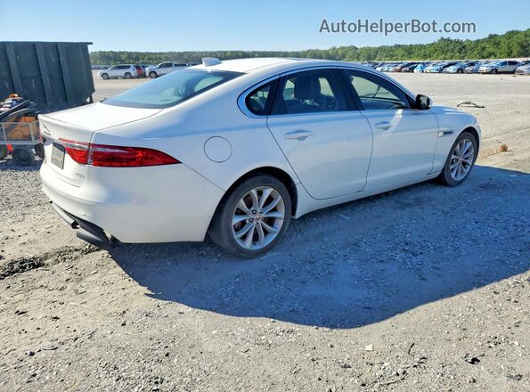 SAJBD4FX9KCY78845 2019 JAGUAR XF White 