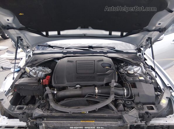 SAJBD4GX8JCY67364 2018 JAGUAR XF Silver 
