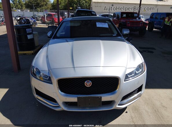 SAJBE4BN1HCY48801 2017 JAGUAR XF Silver ხელსაწყოთა პანელის ხედი