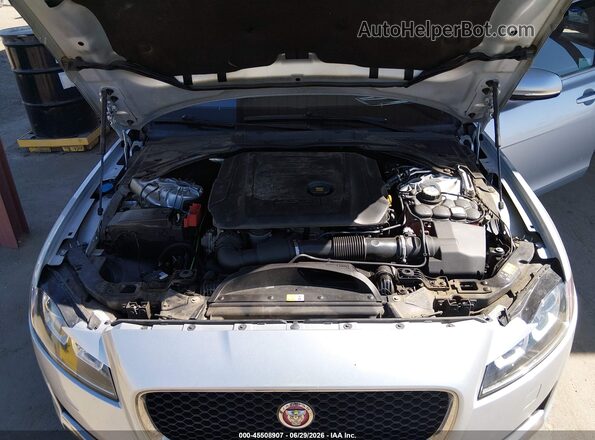 SAJBE4BN1HCY48801 2017 JAGUAR XF Silver უკანა ხედი