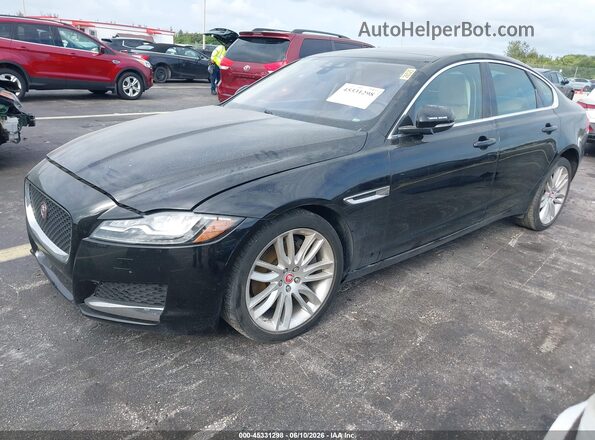 SAJBE4BV7GCY09211 2016 JAGUAR XF Черный Передняя левая четверть