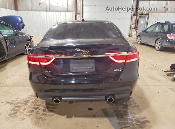 SAJBJ4BV1HCY46655 2017 JAGUAR XF Black Widok z tyłu