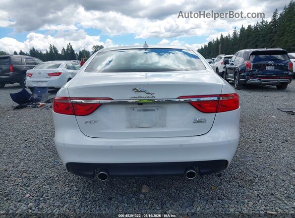 SAJBK4BV3GCY22028 2016 JAGUAR XF Белый 